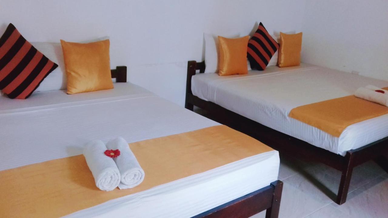 Villa Delorenta Anuradhapura Bagian luar foto