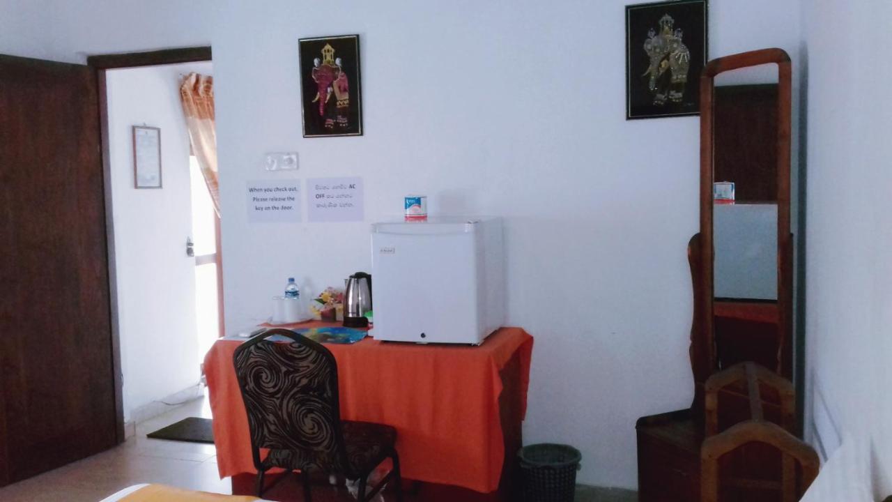 Villa Delorenta Anuradhapura Bagian luar foto